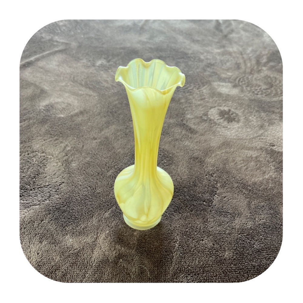 Vintage Blown glass swirl vase